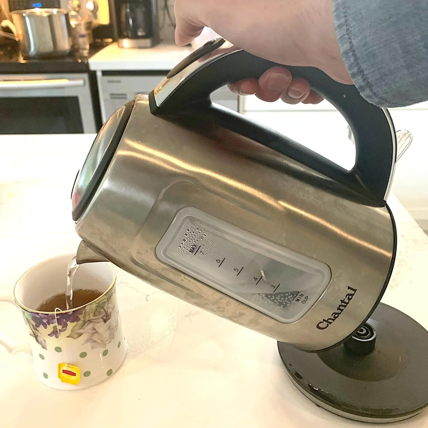 Chantal 1.8 QT Stainless Steel Jupiter Electric Kettle - Image 3